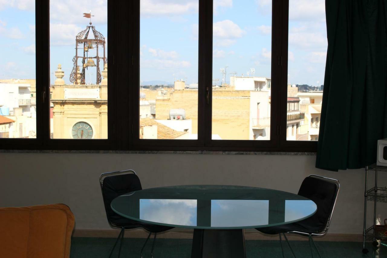 Il Mosaico Family Apartments مازارا ديل فالو المظهر الخارجي الصورة